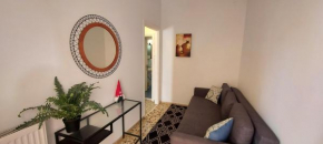 Airport Friendly House 4